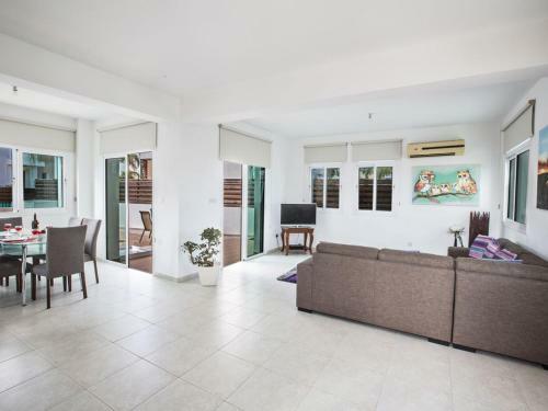 Villa Mesogi Modern 3bdr Protaras Villa Close To Fig Tree Bay Beach