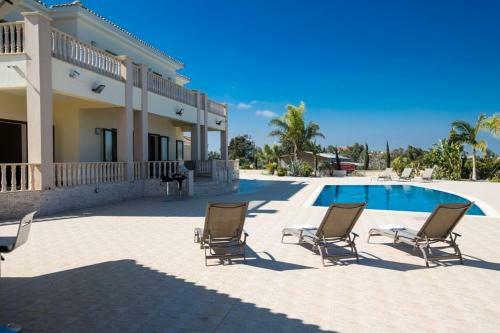 Villa Protaras Deluxe Fabulous And Luxurious 7bdr Villa Close To Fig Tree Bay Beach