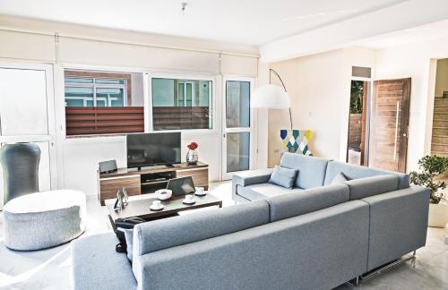 Villa In Protaras Sleeps 8 Includes Swimming Pool And Air Con 8 8