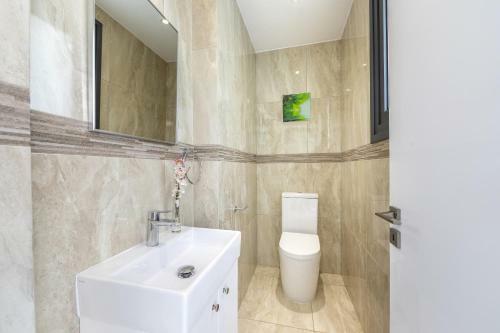 Pernera Beach Villa