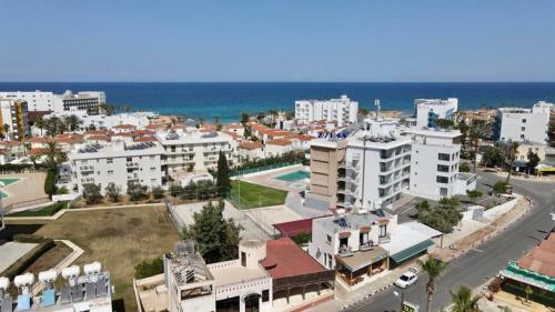 Daphne Pernera Holiday Villa