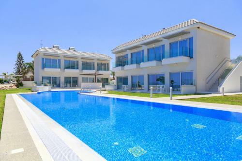 Ocean Suites Luxury Apartments