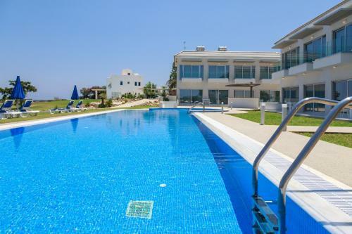 Ocean Suites Luxury Apartments