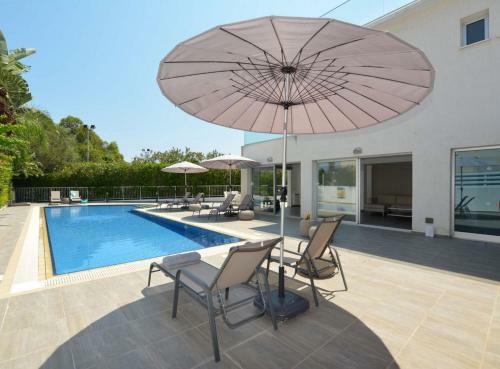 Olympic Gardens Villa