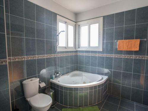Villa Mesogi Seafront Stunning 4bdr Fontline Protaras Villa