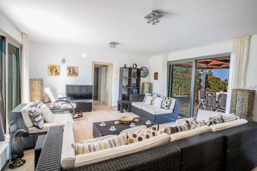 Villa In Protaras Sleeps 8 Includes Swimming Pool And Air Con 1