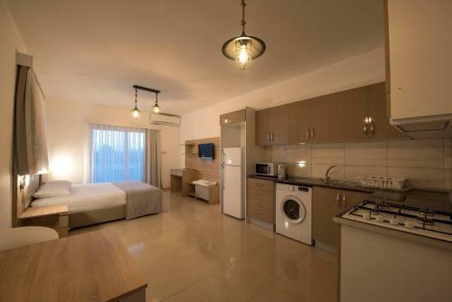 Apartamento Deniz Airport Suites