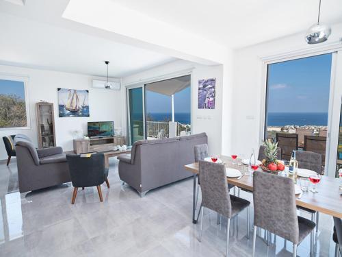 5 Star Private Villa, Protaras, Protaras Villa 1222