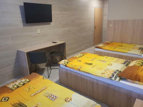Hostal Penzion Hudebka