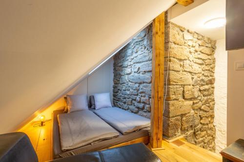 Apartments No 126 Loket