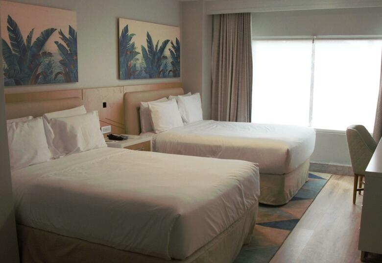 Hotel Radisson Resort Miami Beach