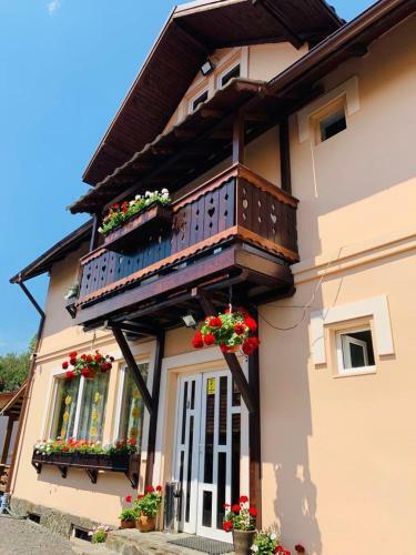 Hostal Pensiunea Dorali