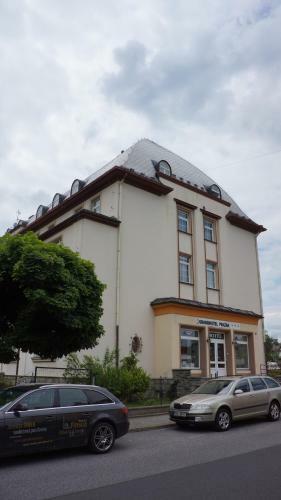 Grandhotel Pra?�k