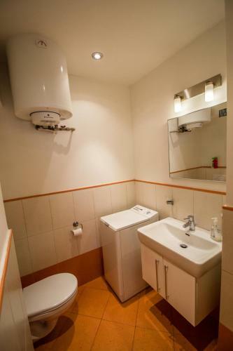 Apartamento Unique Apt 250m From The Charles Bridge