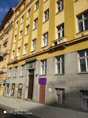 3bdr City Center Ruterra Apartment