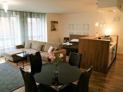 Wenceslas Square Apartments By Otsa