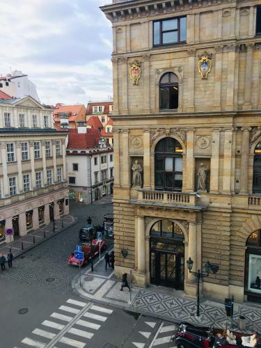 Wenceslas Square Apartments By Otsa