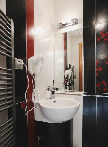 Wenceslas Square Apartments By Otsa