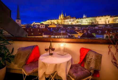 Apartamentos President Apt + Concierge By Prague Castle, Views