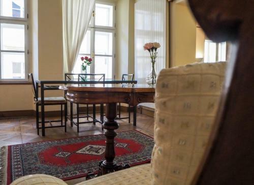 Karlova 42 Old Town Apartment