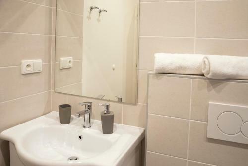 Apartment Krakovska 5