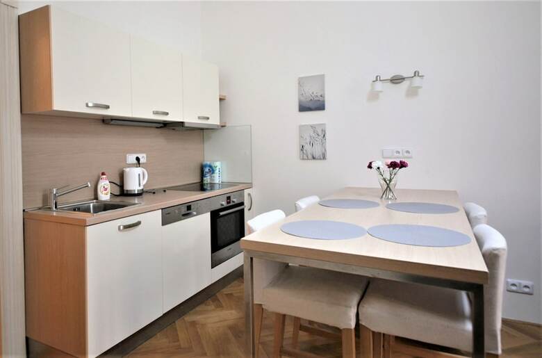 City Castle Aparthotel