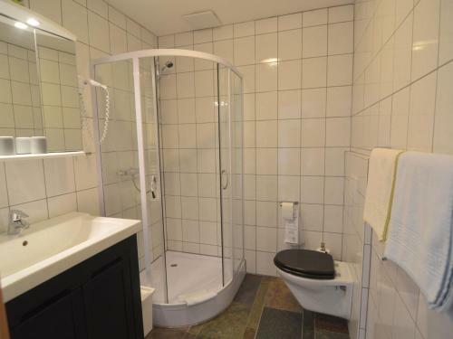 Luxurious Holiday Home In Kalterherberg With Sauna