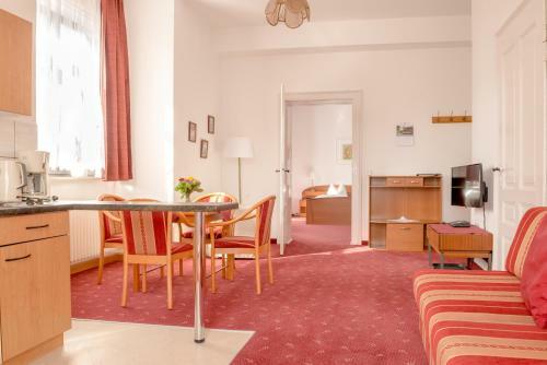 Hostal Hotel-pension Heimburg