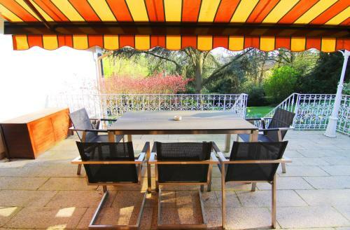 Ferienhaus Villa Emg Frankfurt / Bad Soden