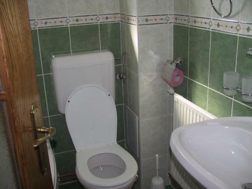 Hostal Pension Piatra Craiului