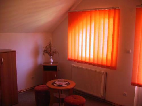 Hostal Pension Piatra Craiului