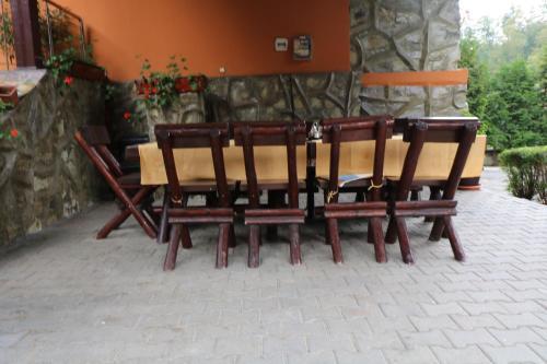Hostal Pensiunea Cartisoara
