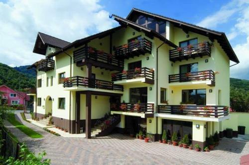 Hostal Pensiunea Andrei Moieciu