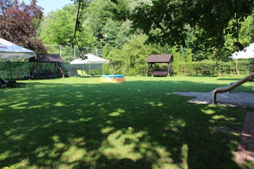 Hostal Pensiunea Andrei Moieciu