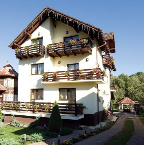 Hostal Pensiunea Andrei Moieciu
