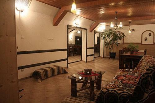 Hostal Pension Cabana Ionela
