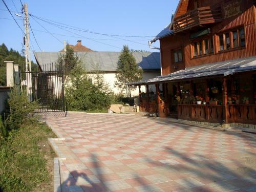 Hostal Pension Lucia Bucovina