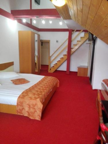 Hostal Pension Poiana Marului