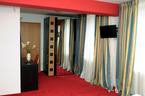 Hostal Pension Poiana Marului