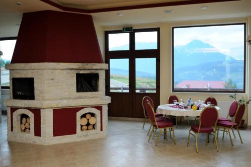Hostal Pension Poiana Marului