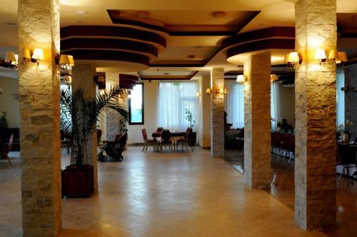 Hostal Pension Poiana Marului