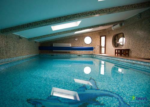 Majestic Hotel & Spa
