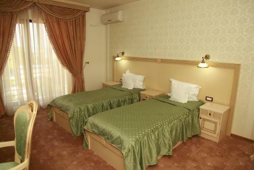 Majestic Hotel & Spa