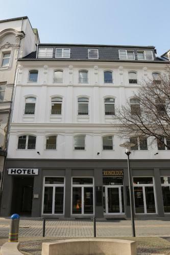 S & D Reinoldus Hotel