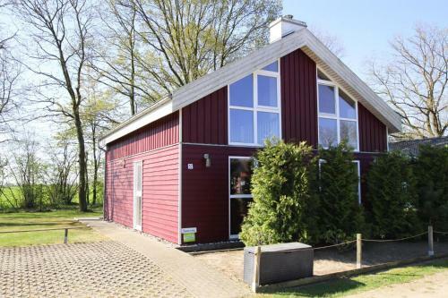 Holiday Home Seerose Am D�mmer See D�mmer - Dms01084-fya