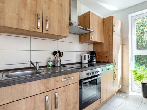 Charming Apartment In Eutin Near Stiftung Schloss Castle