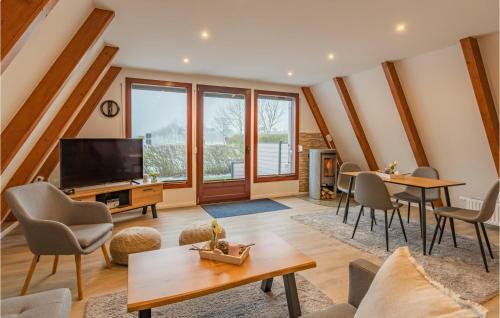 Stunning Home In Friedrichskoog With Wifi And 2 Bedrooms