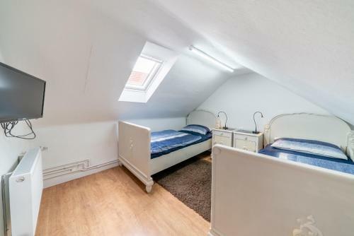 Id 6894 - Private Apartment