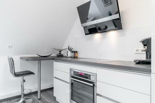 Id 6966 - Private Apartment