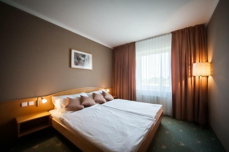 Best Western Hotel Prach�rna